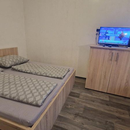 Bem Downtown Apartment ديبريتْسين الغرفة الصورة