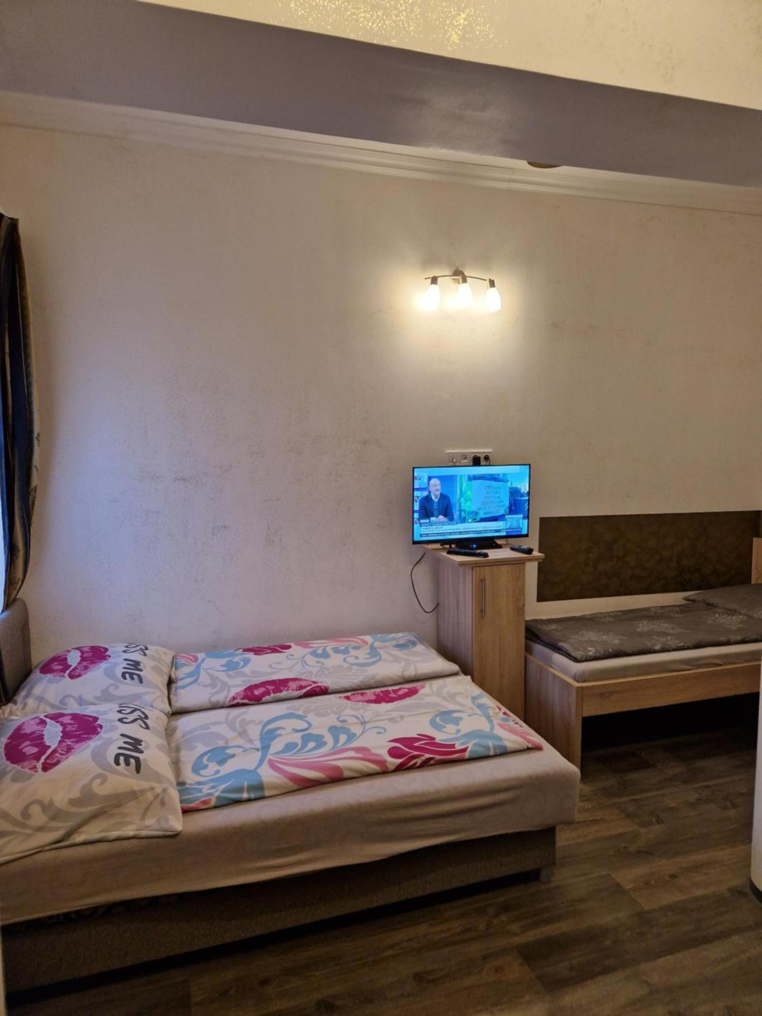 Bem Downtown Apartment ديبريتْسين الغرفة الصورة
