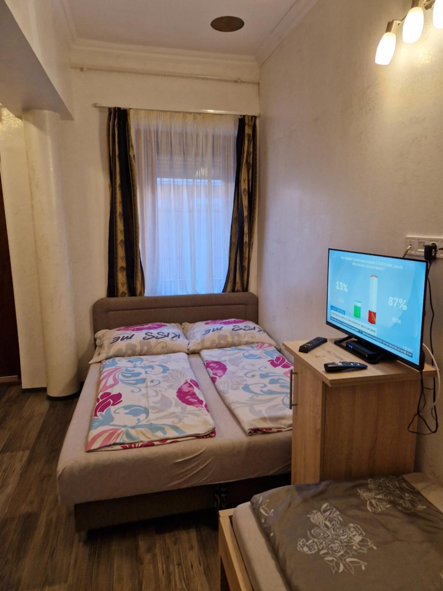 Bem Downtown Apartment ديبريتْسين الغرفة الصورة