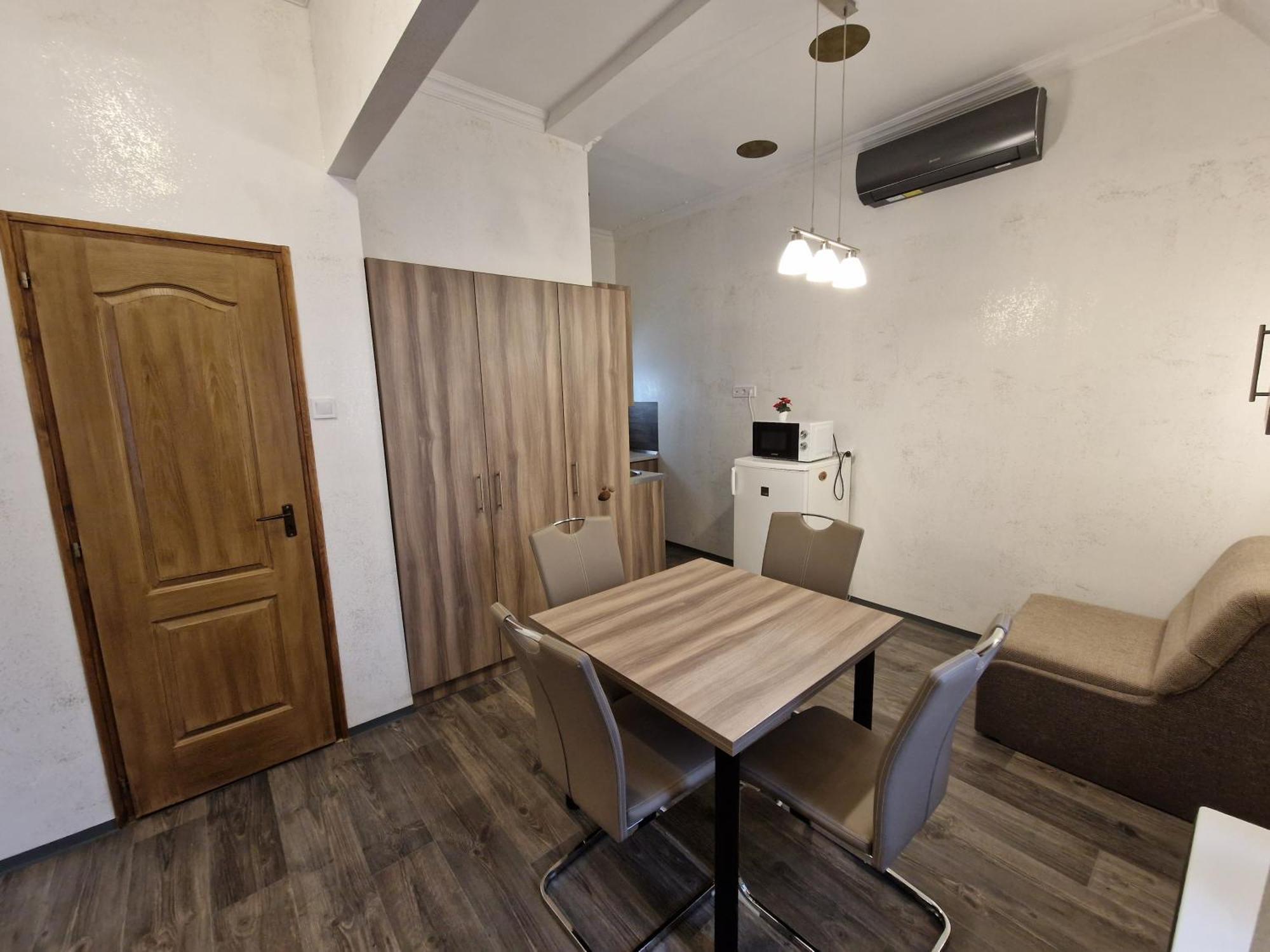 Bem Downtown Apartment ديبريتْسين الغرفة الصورة